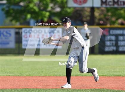 Thumbnail 3 in Jesuit vs. McMinnville photogallery.