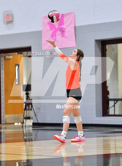 Thumbnail 2 in Nocona @ Poolville photogallery.