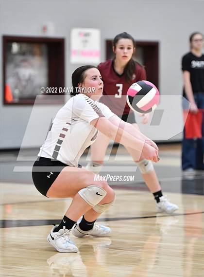 Thumbnail 1 in Nocona @ Poolville photogallery.