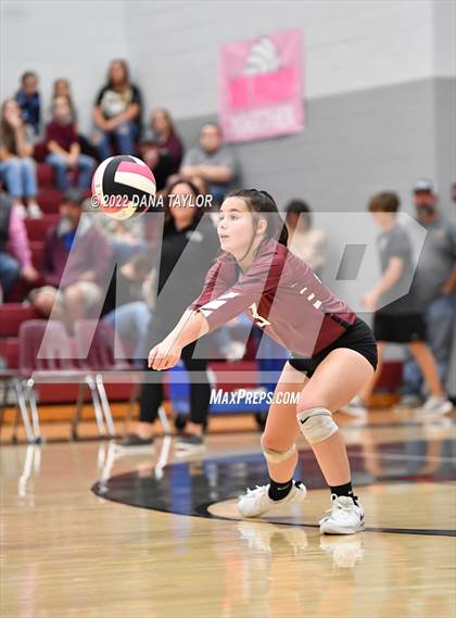 Thumbnail 3 in Nocona @ Poolville photogallery.