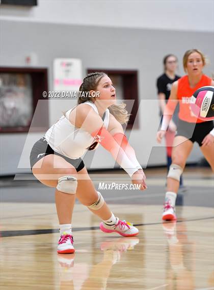 Thumbnail 3 in Nocona @ Poolville photogallery.