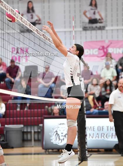 Thumbnail 3 in Nocona @ Poolville photogallery.