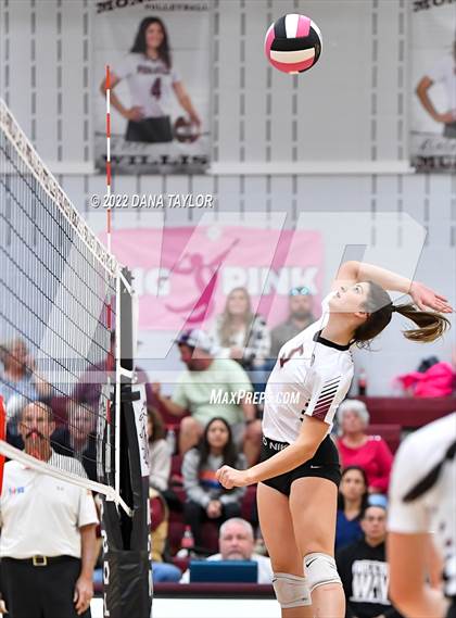 Thumbnail 3 in Nocona @ Poolville photogallery.