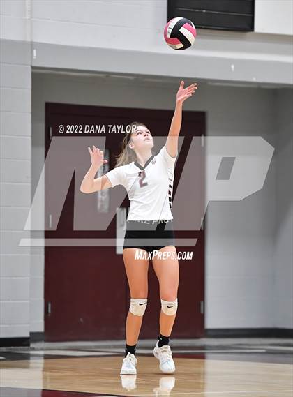 Thumbnail 1 in Nocona @ Poolville photogallery.
