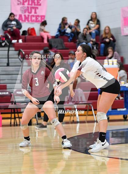 Thumbnail 2 in Nocona @ Poolville photogallery.