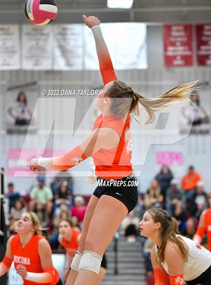 Thumbnail 2 in Nocona @ Poolville photogallery.