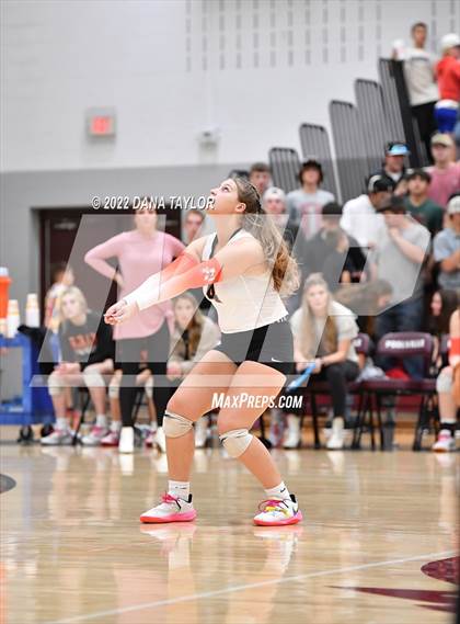 Thumbnail 1 in Nocona @ Poolville photogallery.
