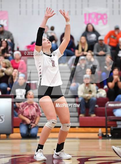 Thumbnail 2 in Nocona @ Poolville photogallery.