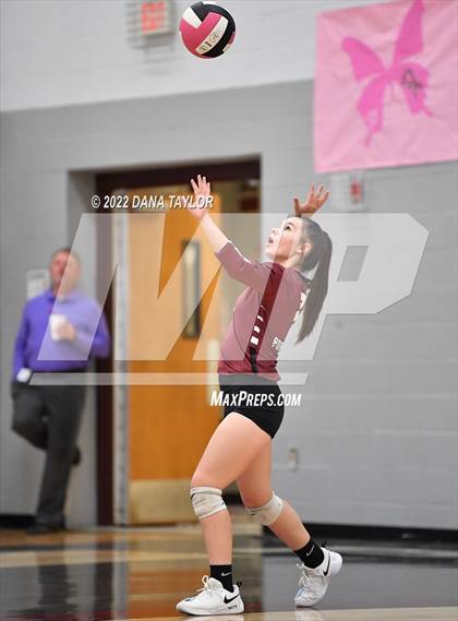 Thumbnail 2 in Nocona @ Poolville photogallery.