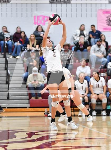 Thumbnail 3 in Nocona @ Poolville photogallery.