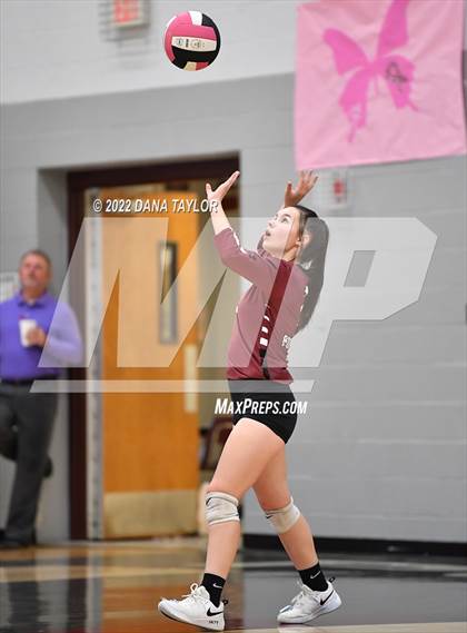Thumbnail 1 in Nocona @ Poolville photogallery.