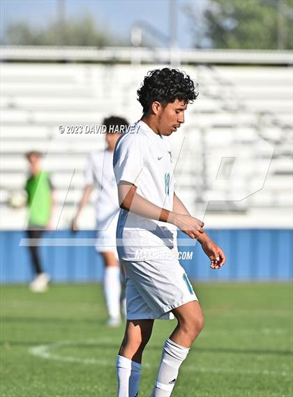 Thumbnail 2 in Westminster vs Arvada West photogallery.