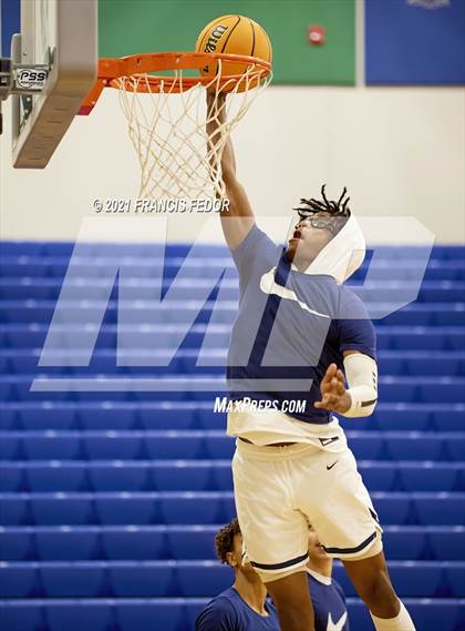 Thumbnail 1 in Durant @ Sumner photogallery.