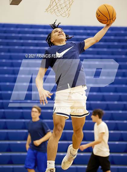 Thumbnail 3 in Durant @ Sumner photogallery.