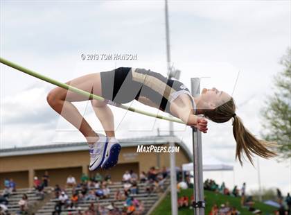 Thumbnail 2 in CHSAA 4A & 5A State Meet (Day 1) photogallery.