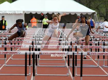 Thumbnail 2 in CHSAA 4A & 5A State Meet (Day 1) photogallery.