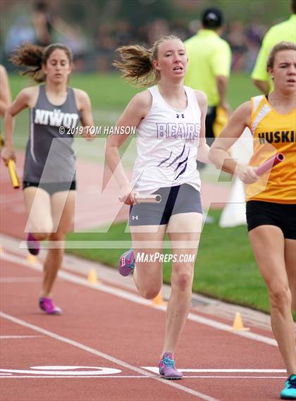 Thumbnail 1 in CHSAA 4A & 5A State Meet (Day 1) photogallery.