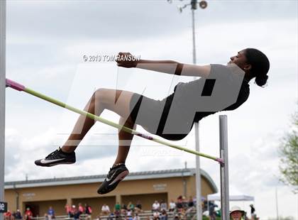 Thumbnail 1 in CHSAA 4A & 5A State Meet (Day 1) photogallery.
