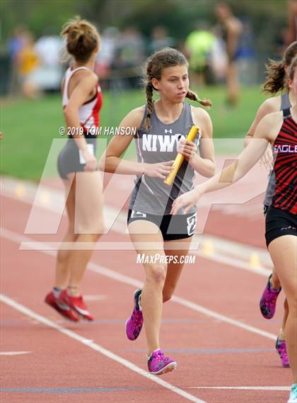 Thumbnail 1 in CHSAA 4A & 5A State Meet (Day 1) photogallery.