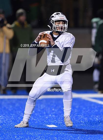 Thumbnail 1 in West Geauga vs. St. Vincent-St. Mary (OHSAA Division III Region 7 Semifinal) photogallery.