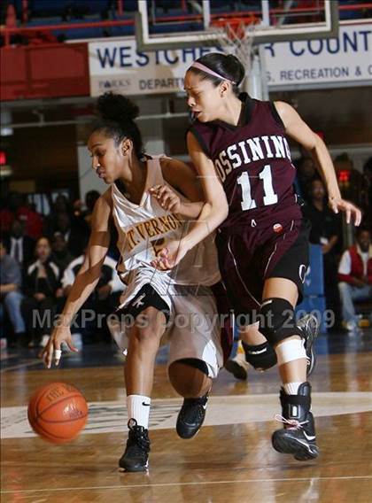 Thumbnail 3 in Mt. Vernon vs. Ossining (Section 1 AA Final) photogallery.