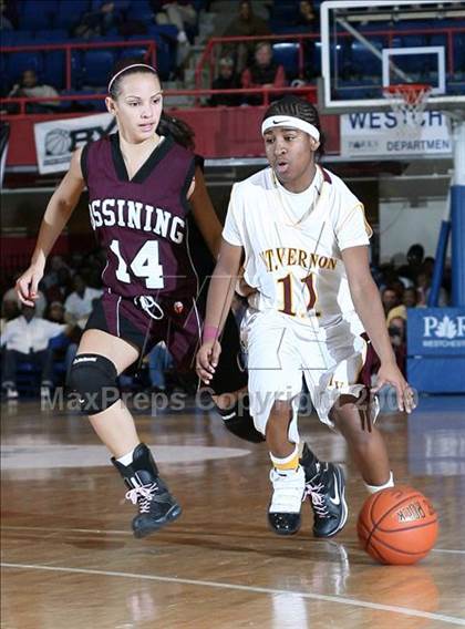 Thumbnail 1 in Mt. Vernon vs. Ossining (Section 1 AA Final) photogallery.