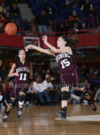 Thumbnail 1 in Mt. Vernon vs. Ossining (Section 1 AA Final) photogallery.