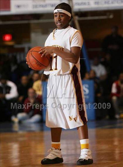 Thumbnail 1 in Mt. Vernon vs. Ossining (Section 1 AA Final) photogallery.