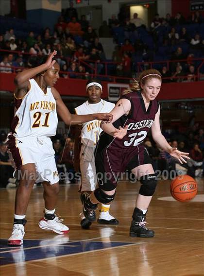 Thumbnail 1 in Mt. Vernon vs. Ossining (Section 1 AA Final) photogallery.
