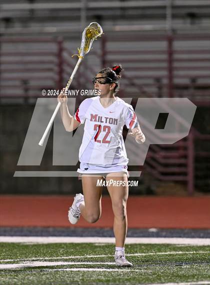 Thumbnail 2 in Milton vs Creekview (Scrimmage) photogallery.
