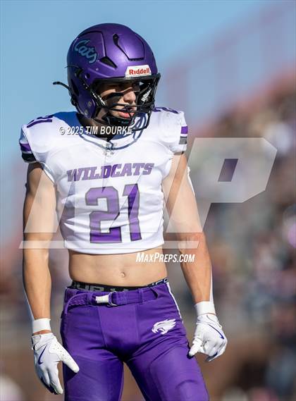 Thumbnail 3 in Arvada West @ Mountain Vista (CHSAA 5A Quarterfinal) photogallery.