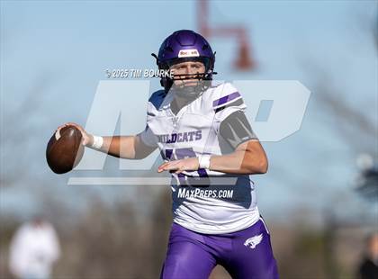 Thumbnail 3 in Arvada West @ Mountain Vista (CHSAA 5A Quarterfinal) photogallery.