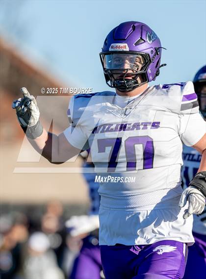 Thumbnail 1 in Arvada West @ Mountain Vista (CHSAA 5A Quarterfinal) photogallery.