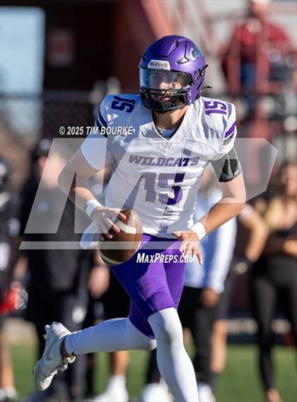 Thumbnail 2 in Arvada West @ Mountain Vista (CHSAA 5A Quarterfinal) photogallery.