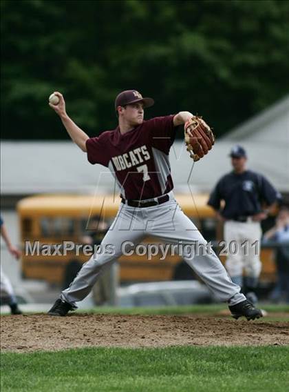 Thumbnail 3 in South Windsor @ East Catholic photogallery.