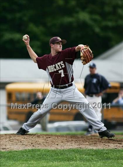Thumbnail 1 in South Windsor @ East Catholic photogallery.