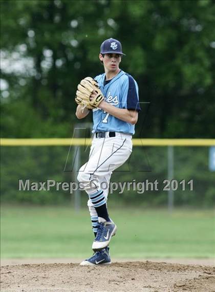 Thumbnail 3 in South Windsor @ East Catholic photogallery.