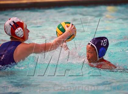 Thumbnail 2 in Mira Loma vs Del Campo (@ El Camino) photogallery.