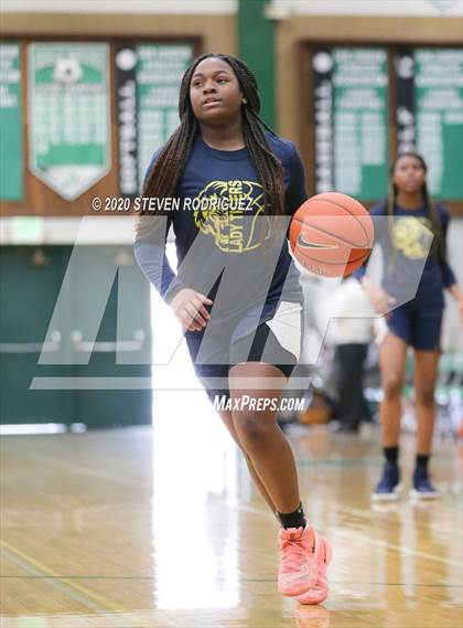 Thumbnail 2 in New Hope Academy vs. St. Mary's photogallery.