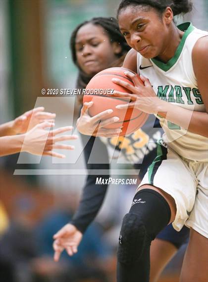 Thumbnail 3 in New Hope Academy vs. St. Mary's photogallery.
