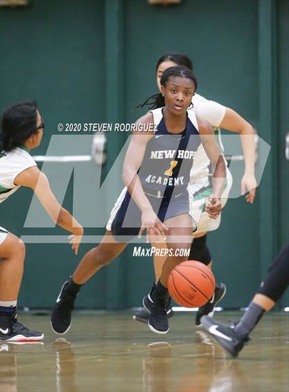 Thumbnail 3 in New Hope Academy vs. St. Mary's photogallery.