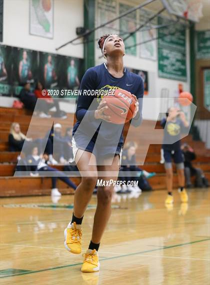 Thumbnail 3 in New Hope Academy vs. St. Mary's photogallery.