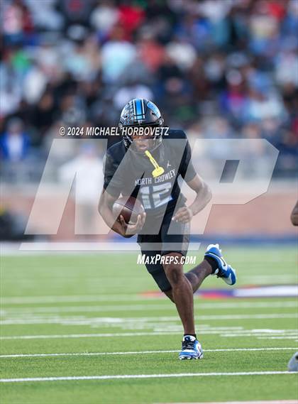 Thumbnail 3 in Duncanville vs. North Crowley (UIL 6A D1 Football Semi Finals) photogallery.