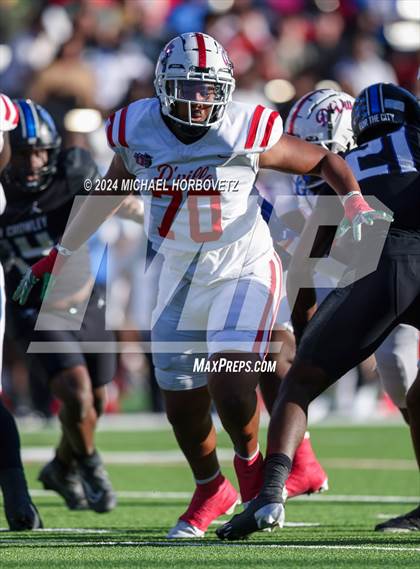 Thumbnail 1 in Duncanville vs. North Crowley (UIL 6A D1 Football Semi Finals) photogallery.