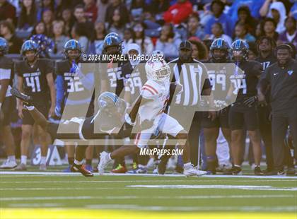 Thumbnail 1 in Duncanville vs. North Crowley (UIL 6A D1 Football Semi Finals) photogallery.
