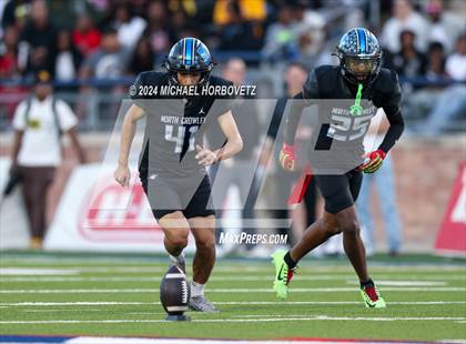 Thumbnail 2 in Duncanville vs. North Crowley (UIL 6A D1 Football Semi Finals) photogallery.