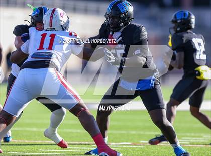 Thumbnail 1 in Duncanville vs. North Crowley (UIL 6A D1 Football Semi Finals) photogallery.