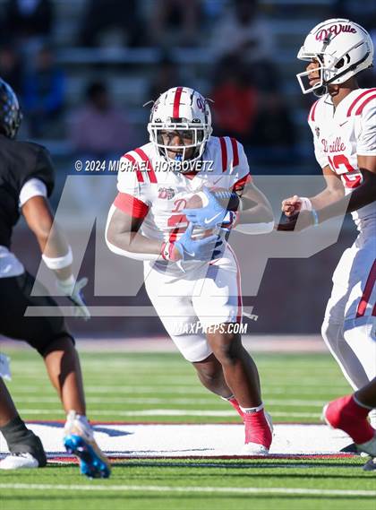 Thumbnail 2 in Duncanville vs. North Crowley (UIL 6A D1 Football Semi Finals) photogallery.