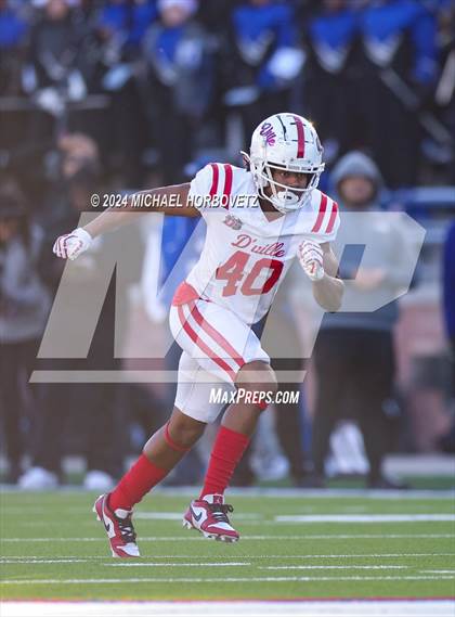 Thumbnail 1 in Duncanville vs. North Crowley (UIL 6A D1 Football Semi Finals) photogallery.