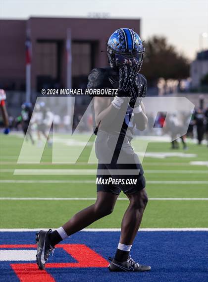 Thumbnail 1 in Duncanville vs. North Crowley (UIL 6A D1 Football Semi Finals) photogallery.